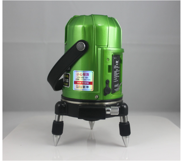 新坤SL-113G自動(dòng)安平激光標(biāo)線儀(綠光)1 新坤SL-113G自動(dòng)安平激光標(biāo)線儀(綠光)1
